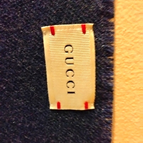 Authentic Gucci Wool Scarf - Picture 7 of 12